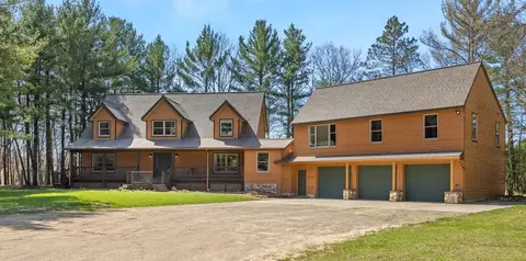 1516 Gardner Ave, Newaygo, MI 49337