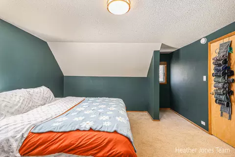 Bedroom - 445 W Fenwick Rd, Fenwick, MI 48834 photo 5 of 7