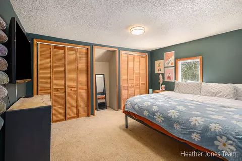 Bedroom - 445 W Fenwick Rd, Fenwick, MI 48834 photo 3 of 7
