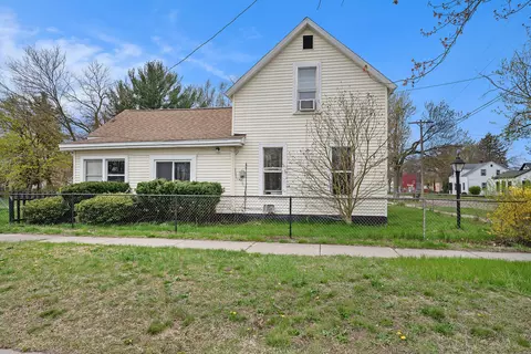 1187 Spring St, Muskegon, MI 49442