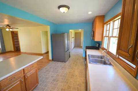 Kitchen - 6506 W Fox Rd, Mears, MI 49436 photo 3 of 4