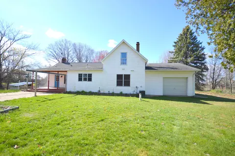 Exterior - 6506 W Fox Rd, Mears, MI 49436 photo 4 of 8