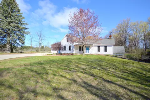Exterior - 6506 W Fox Rd, Mears, MI 49436 photo 2 of 8