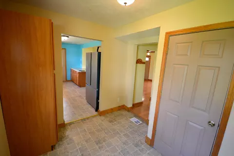 Entry Way - 6506 W Fox Rd, Mears, MI 49436 photo 1 of 1