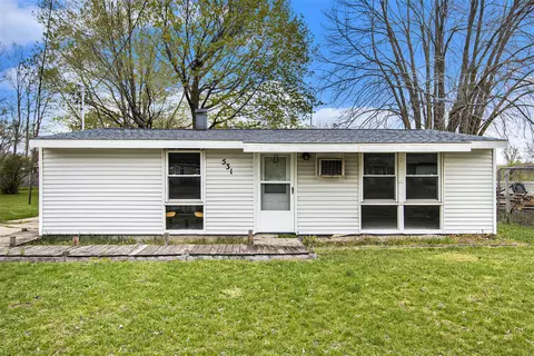 531 E Morrell St, Otsego, MI 49078 photo 2