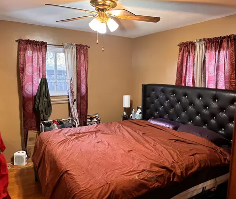 Bedroom - 15320 Stricker Ave, Eastpointe, MI 48021 photo 1 of 3