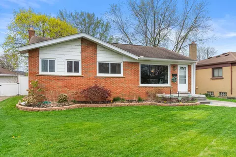 32641 Grandview Ave, Westland, MI 48186