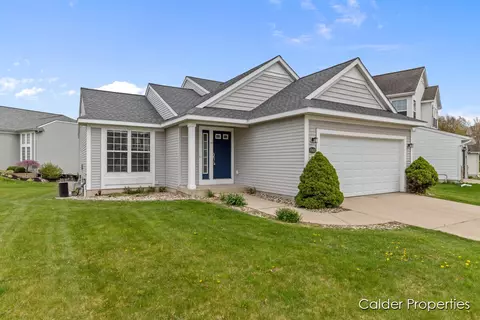 5900 Eaglechase Dr SE, Kentwood, MI 49512