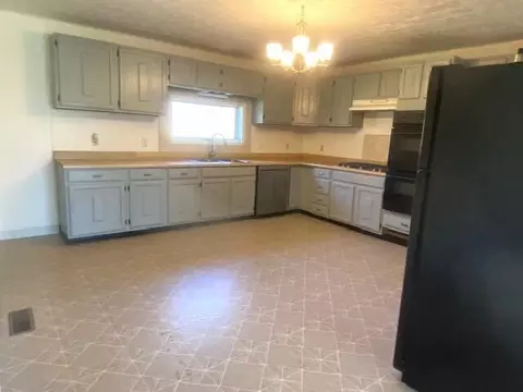 10320 Austin Rd, Jackson, MI 49201 photo 7