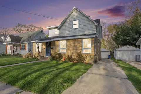 2131 Swensberg Ave NE, Grand Rapids, MI 49505