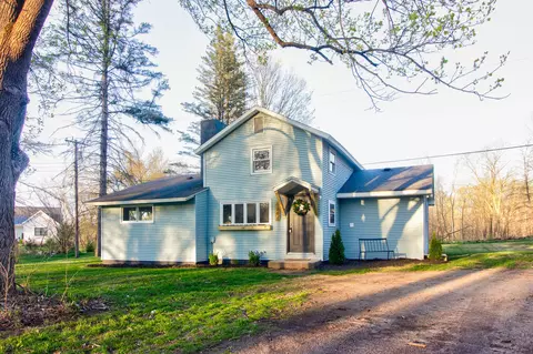 6242 N 8th St, Kalamazoo, MI 49009