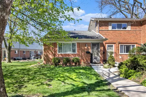 3383 Williamsburg Rd, Ann Arbor, MI 48108