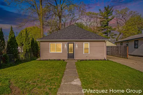 3809 Jefferson Ave SE, Wyoming, MI 49548