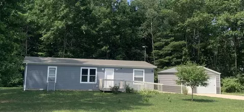 53108 Silver Lake Rd, Grand Junction, MI 49056