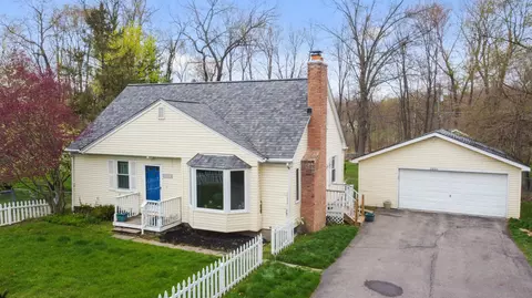 2800 Potter Rd, Wixom, MI 48393