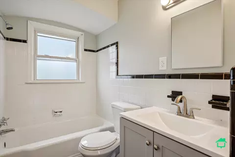7658 Hipp St, Taylor, MI 48180 photo 9