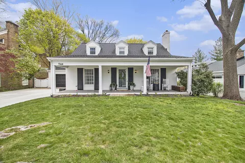 944 San Lucia Dr SE, Grand Rapids, MI 49506