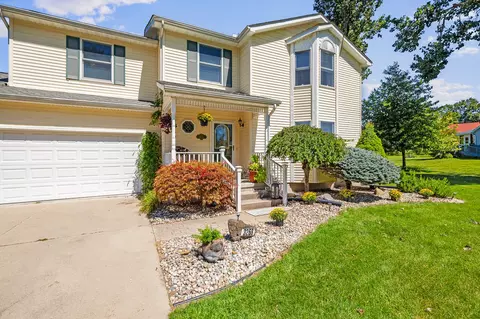 Exterior - 3268 Birch Ct, Adrian, MI 49221 photo 3 of 7