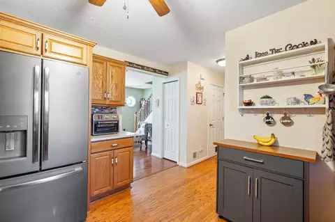 Kitchen - 3268 Birch Ct, Adrian, MI 49221 photo 5 of 5