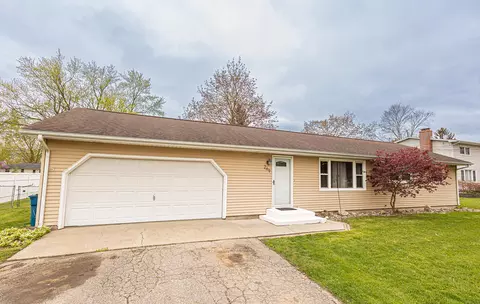 269 Northlake Dr, Coldwater, MI 49036