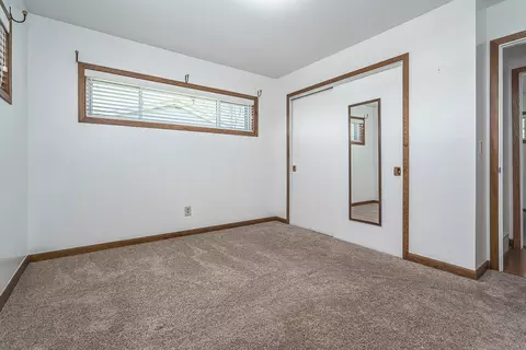 Bedroom - 16747 E Augusta Dr, Augusta, MI 49012 photo 3 of 5