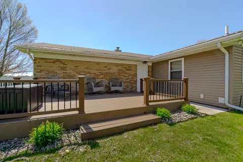 Exterior - 16747 E Augusta Dr, Augusta, MI 49012 photo 6 of 10