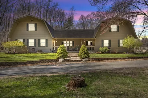 8517 S Cypress Ave, Newaygo, MI 49337