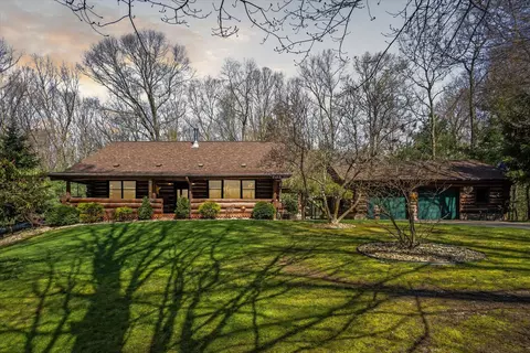 2966 5th St, Shelbyville, MI 49344