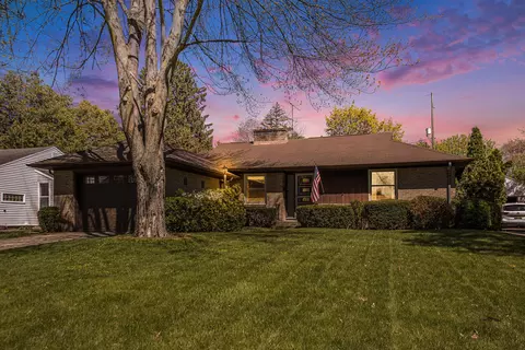 2456 College Ave NE, Grand Rapids, MI 49505