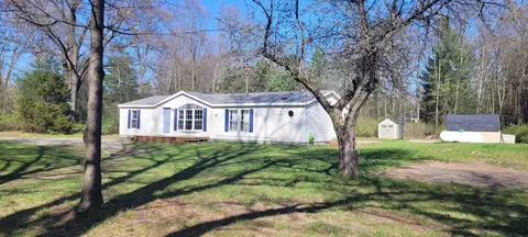 17978 130th Ave, Nunica, MI 49448