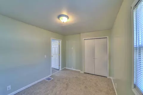 230 Amos Ave, Jackson, MI 49203 photo 22