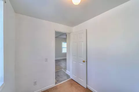 230 Amos Ave, Jackson, MI 49203 photo 10