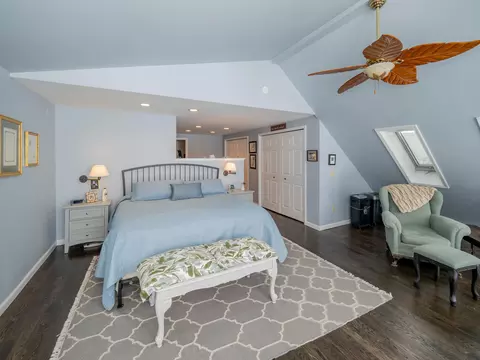 Bedroom - 10250 Tomkinson Dr, Scotts, MI 49088 photo 3 of 4