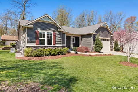 8707 Meadowhaven Dr SW, Byron Center, MI 49315