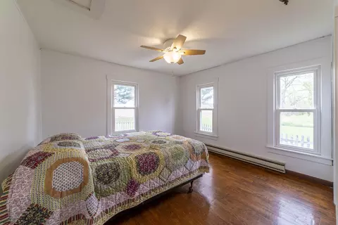 Bedroom - 18783 Donner Rd, Three Oaks, MI 49128 photo 1 of 4