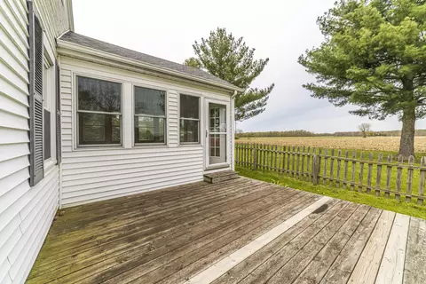 Exterior - 18783 Donner Rd, Three Oaks, MI 49128 photo 6 of 11