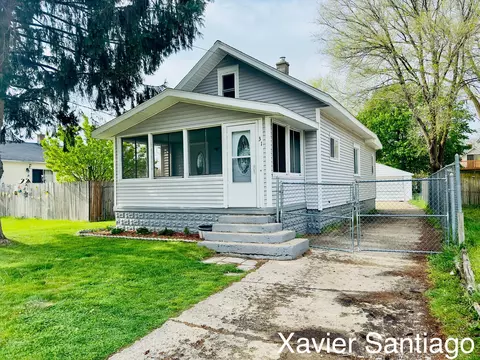 31 Janet Ave SE, Wyoming, MI 49548