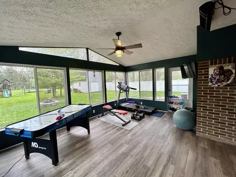36111 Farmbrook Dr, Clinton Twp, MI 48035 photo 36