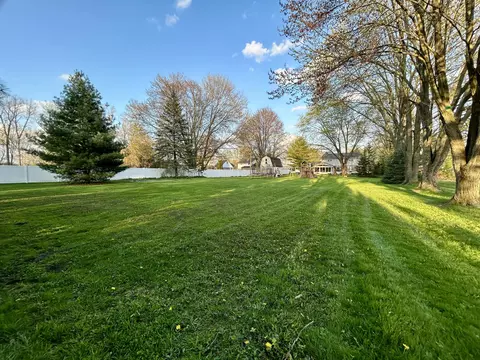 36111 Farmbrook Dr, Clinton Twp, MI 48035 photo 11