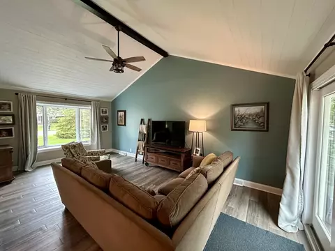 36111 Farmbrook Dr, Clinton Twp, MI 48035 photo 16
