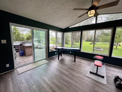 36111 Farmbrook Dr, Clinton Twp, MI 48035 photo 37