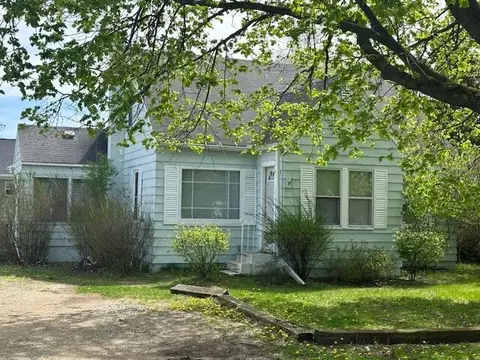6603 Oakland Dr, Portage, MI 49024