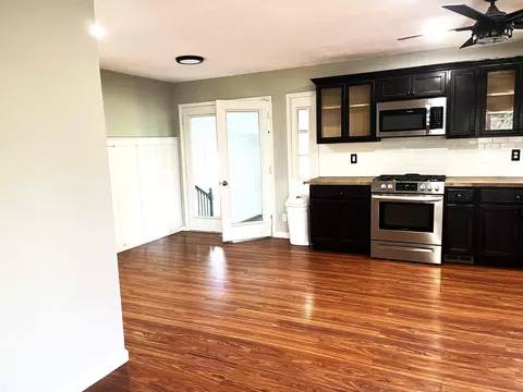 Kitchen - 5717 Bennett Rd, Jackson, MI 49201 photo 4 of 4