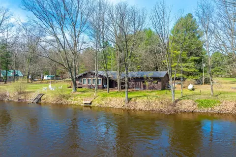 17255 Old Logging Rd, Hersey, MI 49639
