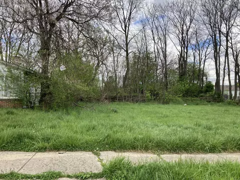 510 Nevada Ave, Pontiac, MI 48341