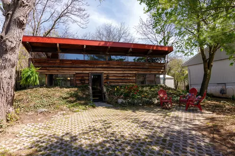 525 Carolina Ave, Ann Arbor, MI 48103