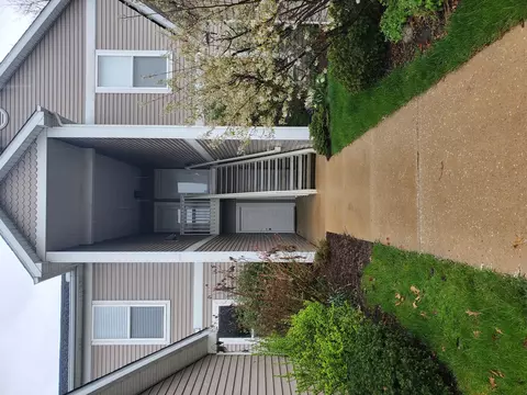 1466 Fox Pointe Circle Cir, Ann Arbor, MI 48108