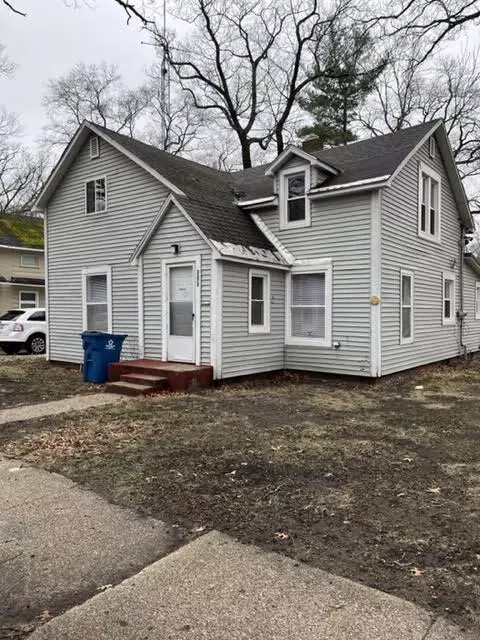 3375 7th St, Muskegon, MI 49444