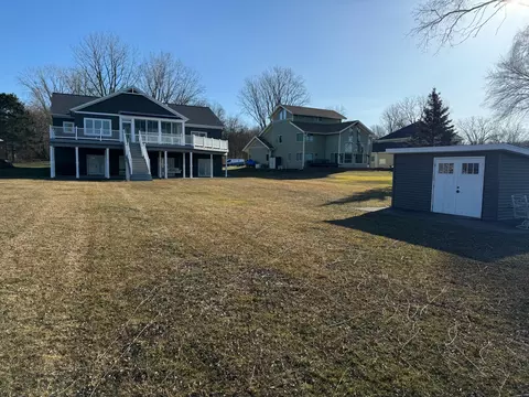 4205 Bedaki Ave NE, Lowell, MI 49331