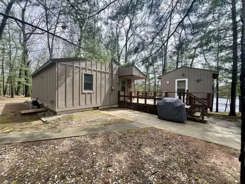 7019 W 76th St, Baldwin, MI 49304